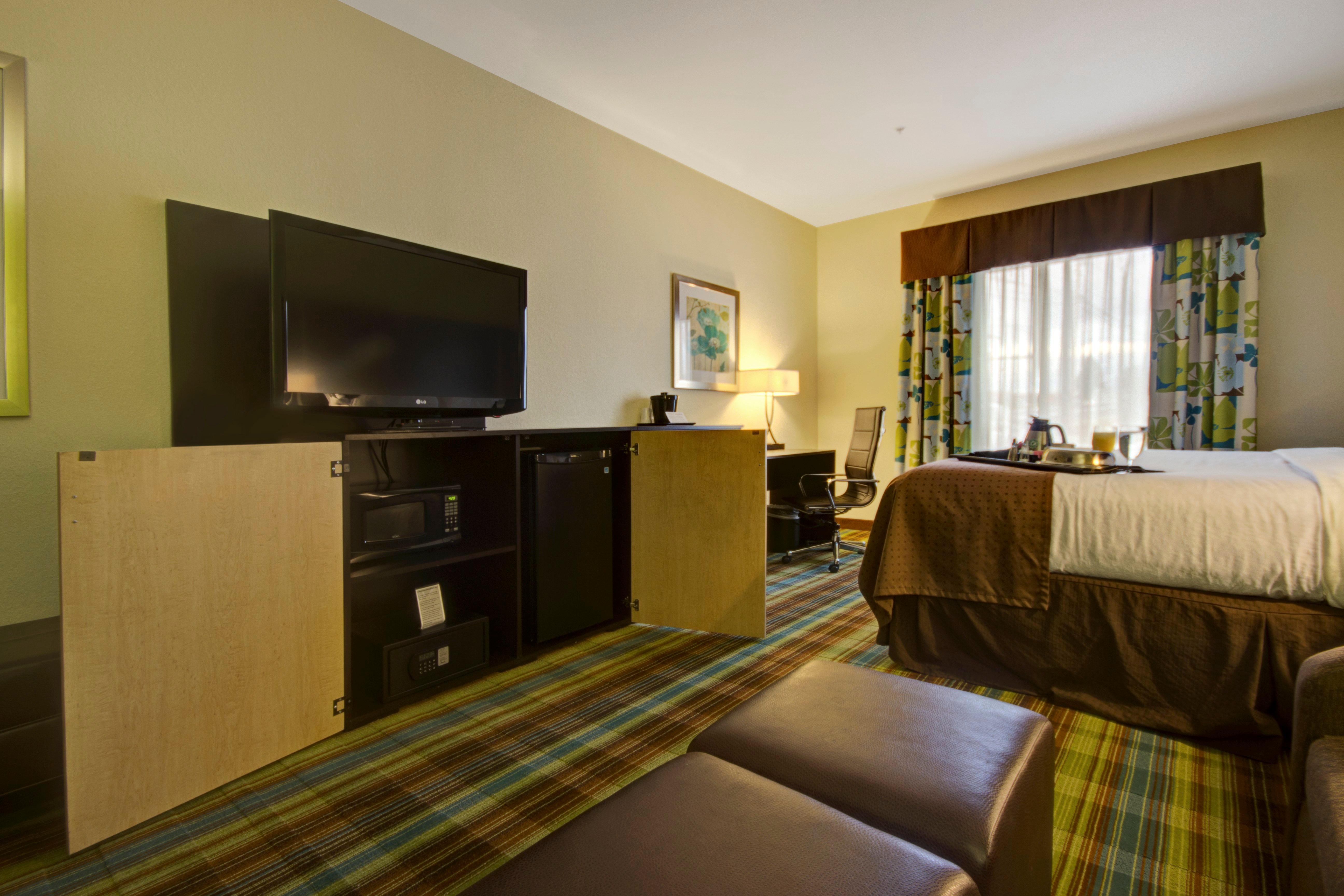 Holiday Inn Christiansburg Blacksburg By Ihg Экстерьер фото
